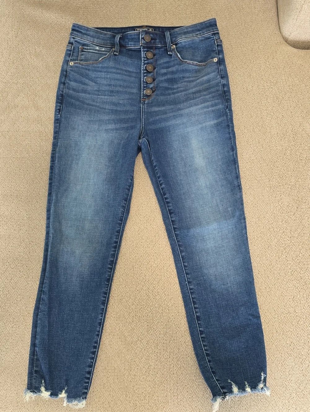 Abercrombieโ& Fitch Simone High Rise Ankle Button Fly Jeans - Size 8/29 Short